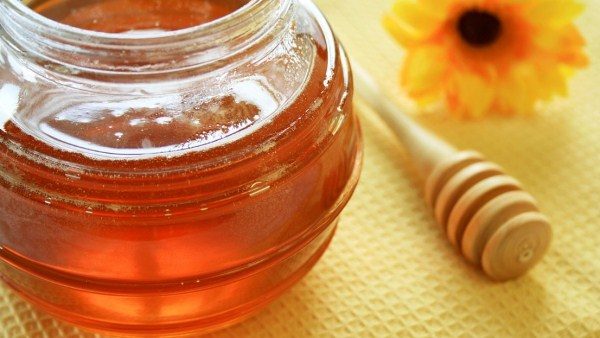  Диетичен мед в стъклен буркан
