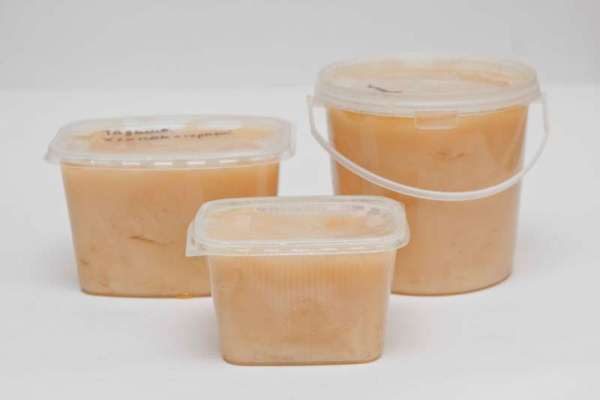 Пакетиран памучен мед в пластмасови контейнери
